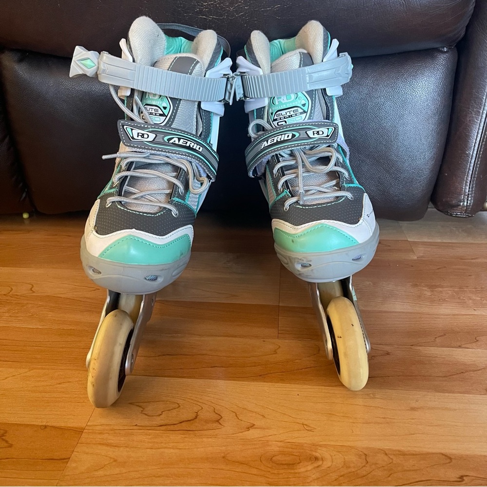 Roller Derby elite Q rollerblades